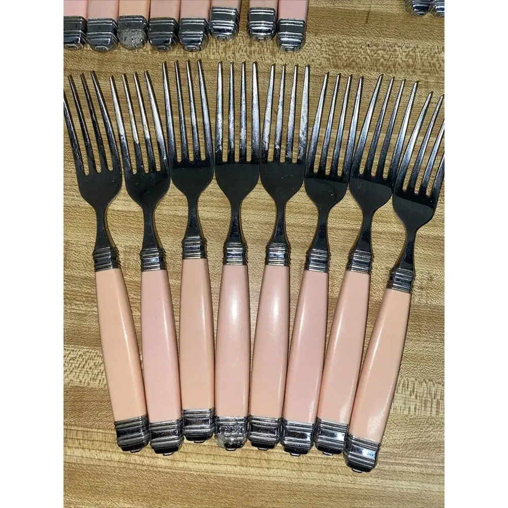 Mikasa 30 pieces